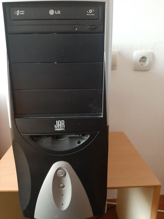 Компютър за части - 2 GB RAM