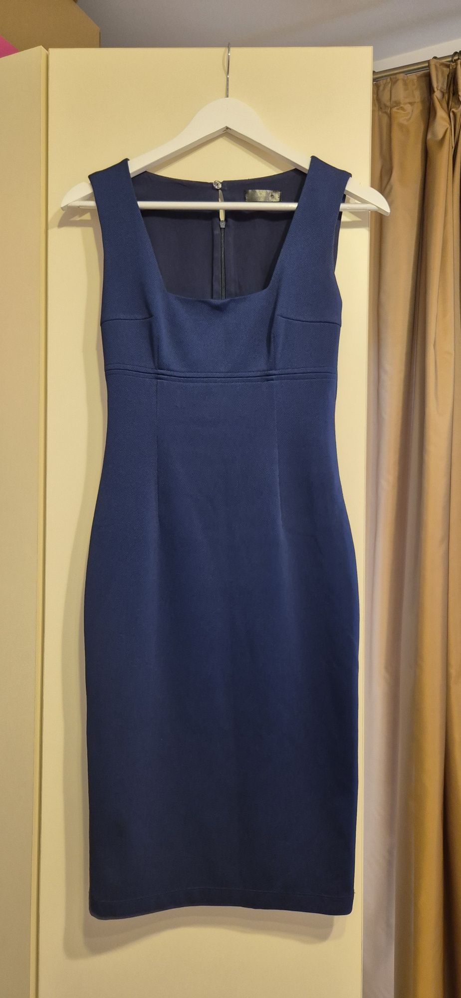 Rochie, albastru regal, 240 lei
