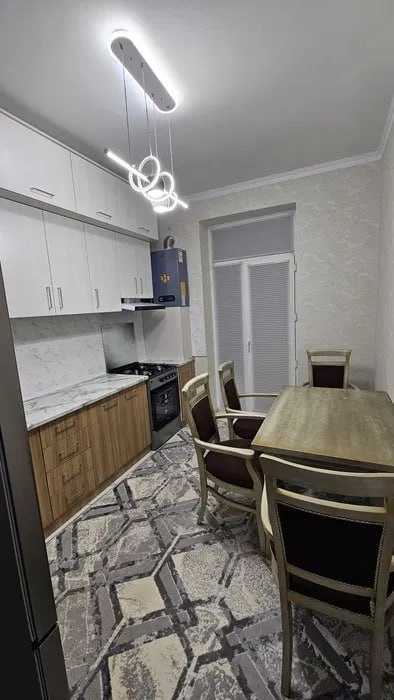 043* СРОЧНО Сдам кв Оазис Метро Новза 2-ком/2/4 ро-н Чиланзар-5 кв