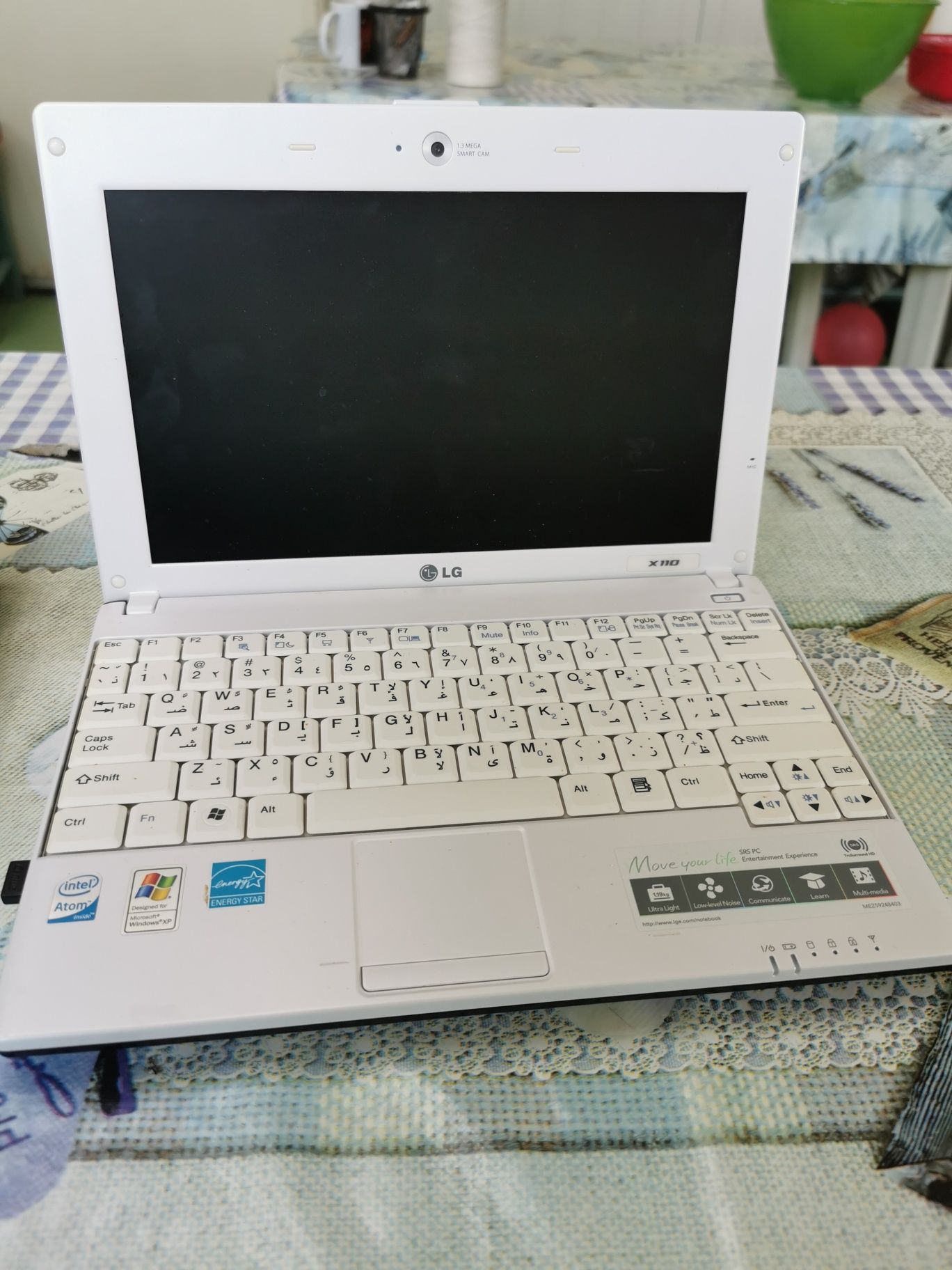 Vând laptop lg x110