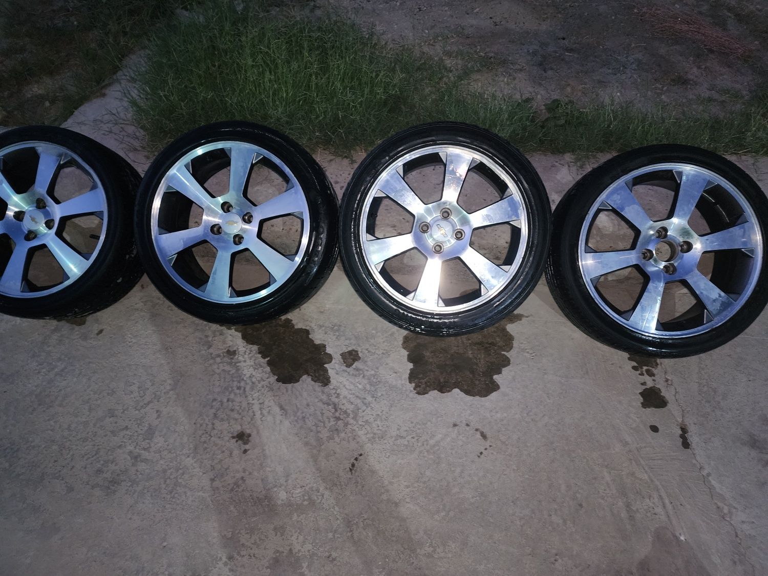 Diska sotiladi R17 razmer