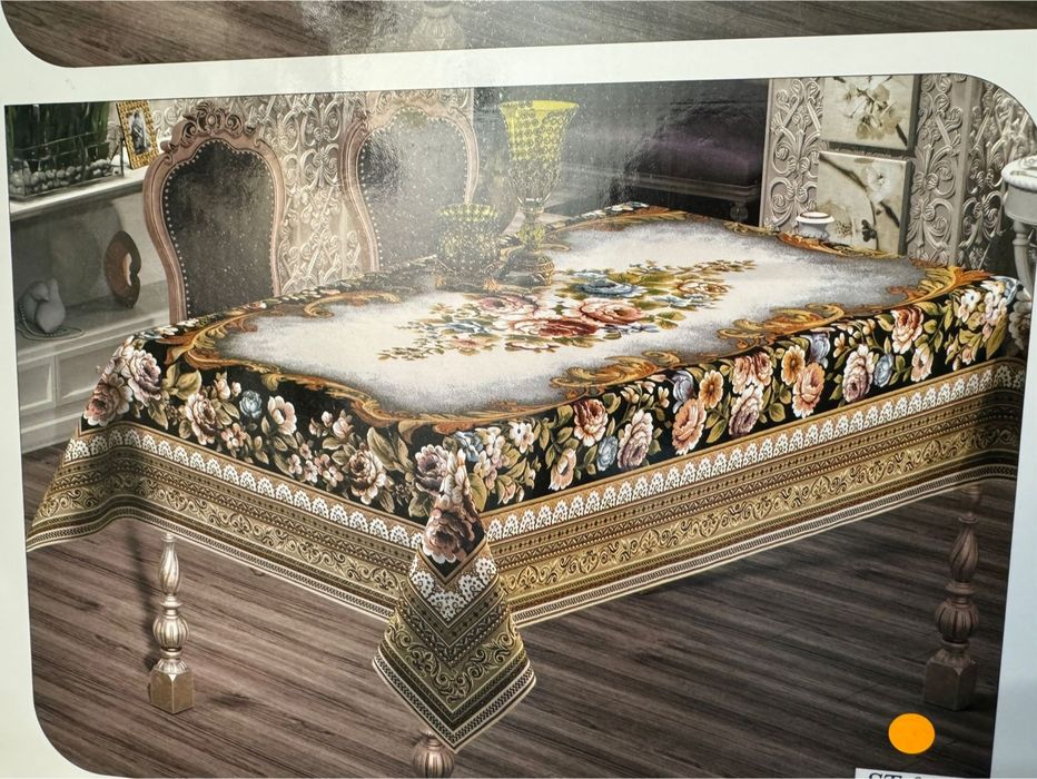 Продам скатерть на стол, Турция.