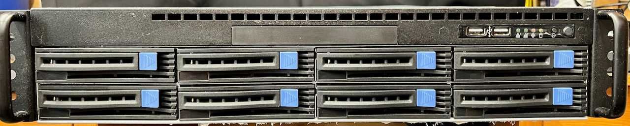 Supermicro 2u Server - Сървър Dual Xeon CPU + 128GB RAM + 4 x 3TB HDD