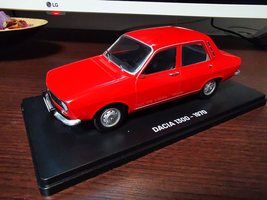 Macheta Dacia 1300-1970 (18 cm)