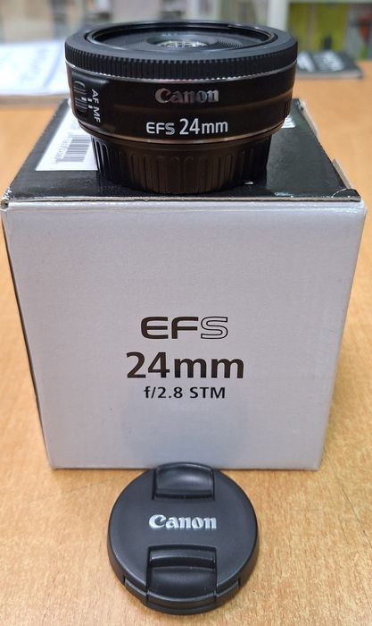 Canon EF-S 24mm F/2.8 STM (светосильный,с бесшумным мотором,как новый)