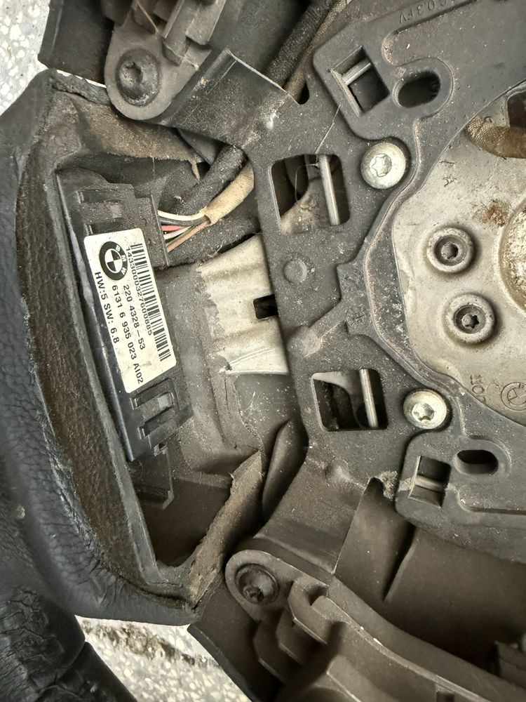 Волан за BMW 7 E65 E66