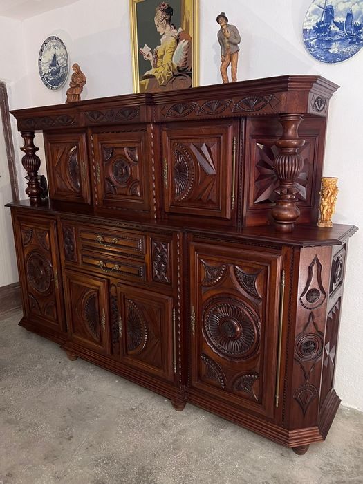 Bufet ,comoda din lemn masiv de mahon