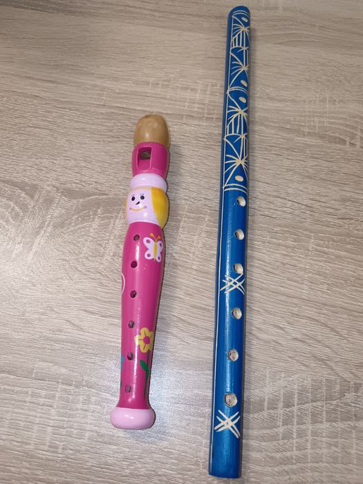 Fluiere de jucarie din lemn