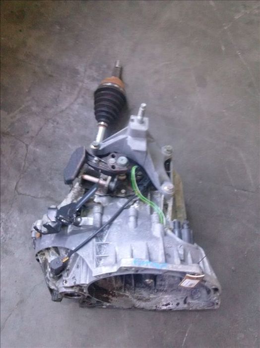 cutie de viteze ford transit conect 1.8 d