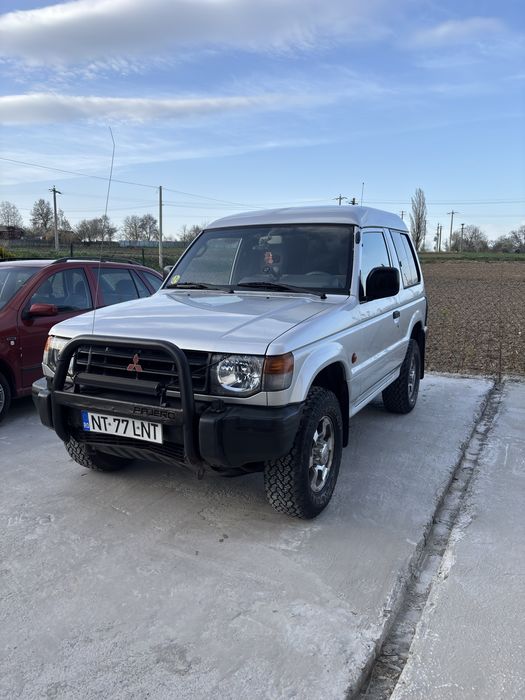 Pajero mk2 2.5D Autoutilitara
