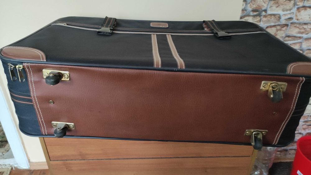 L.Lambertazzi голям куфар с 4 колелца