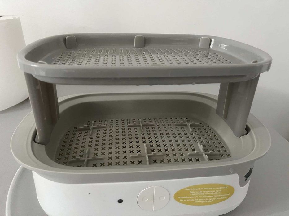 Sterilizator biberoane "Tommee tippee"