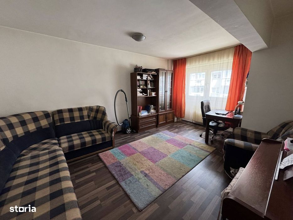 Apartament 2 camere decomandat balcon deschis si pivnita