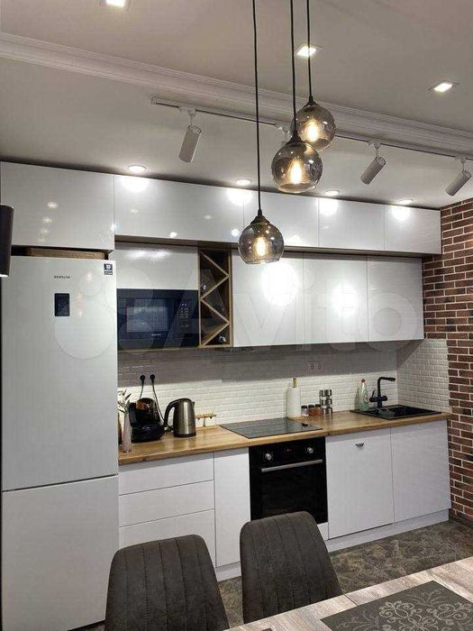 Сдаю 2х ком. 6/9 квартиру на улице Садыка Азимова (Р5)