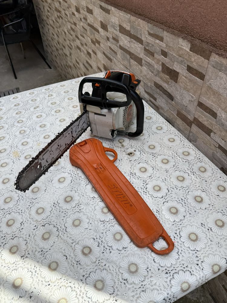 Бензинов верижен трион Stihl MS 201 TC-M 1.8 kW, 2.41 к.с., 35 см.