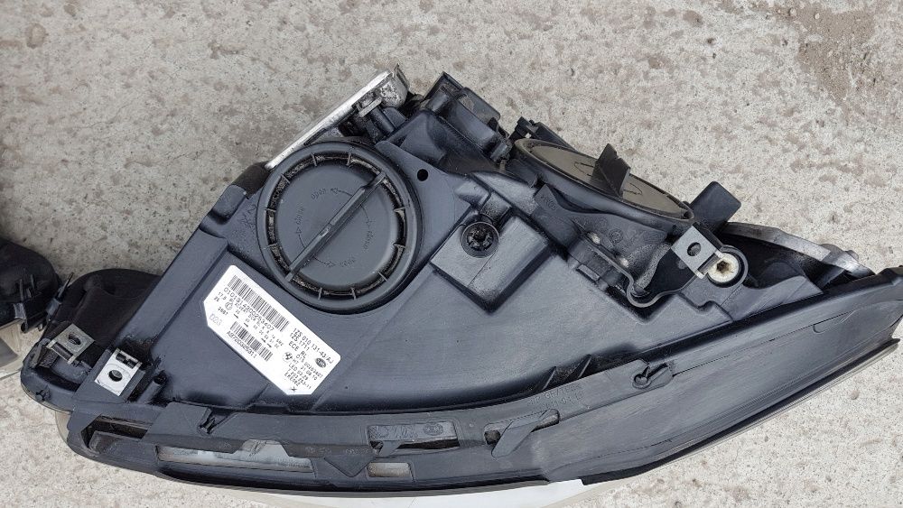 Bmw F10 F11 far bixenon adaptiv stanga dreapta faruri xenon led tms