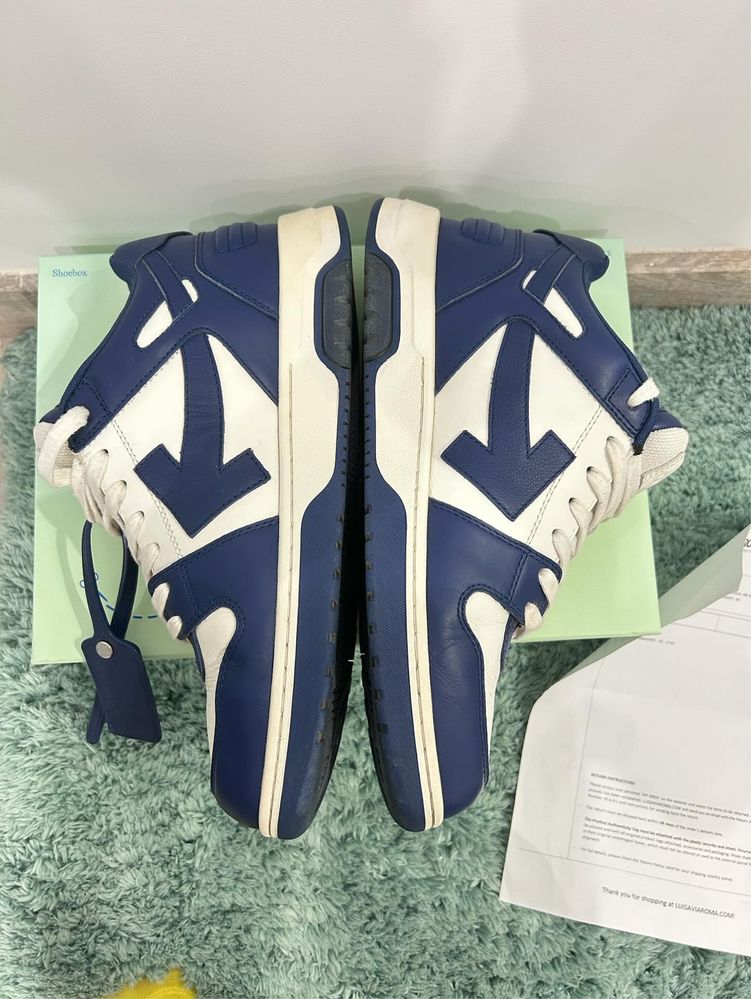 Off-White Out Of Office