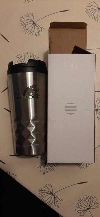 бутилки, термо чаша и алм.бутилка