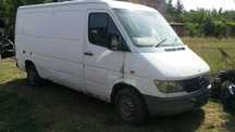 mercedes Sprinter 208 2.3D на части