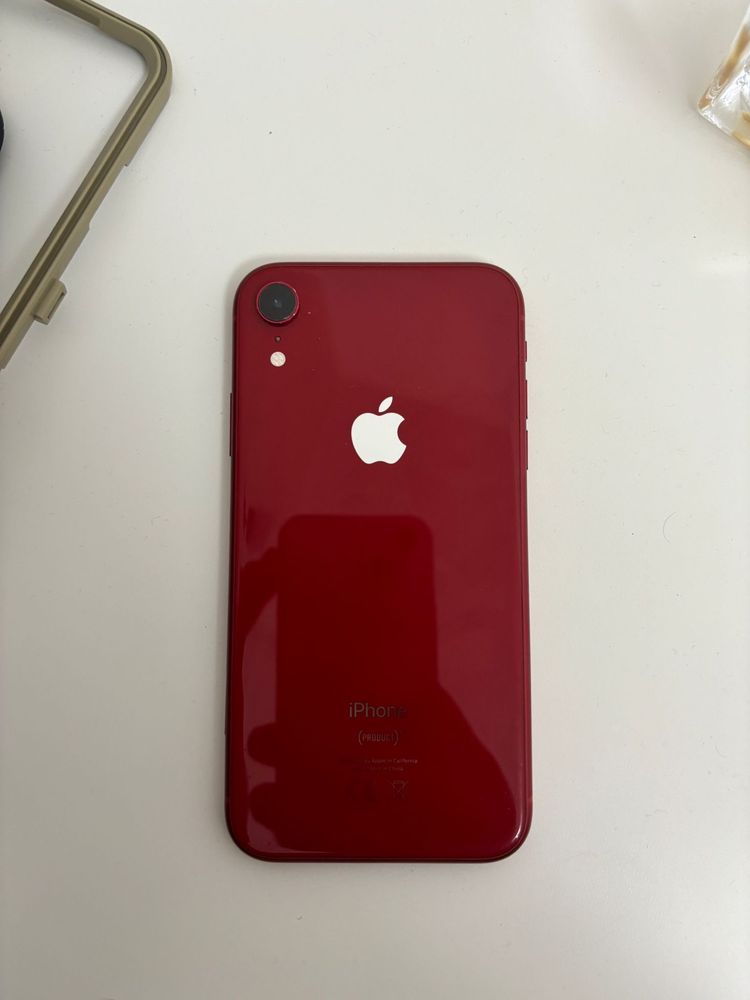 Vand/schimb Iphone XR 256 gb