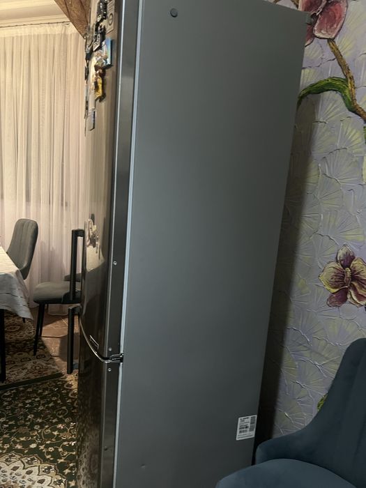 Продается холодильник