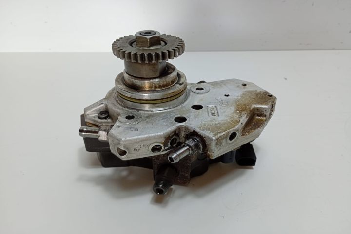 Pompa inalta presiune 3.0 cdi A6420700501 Mercedes-Benz S-Class W221