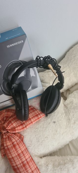 Профессиональные наушники sennheser HD 200 pro
