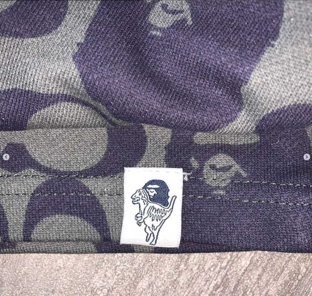 Bape Short Coach, NOI