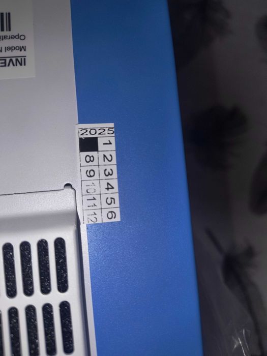 Invertor hibrid  oferta de iarnă