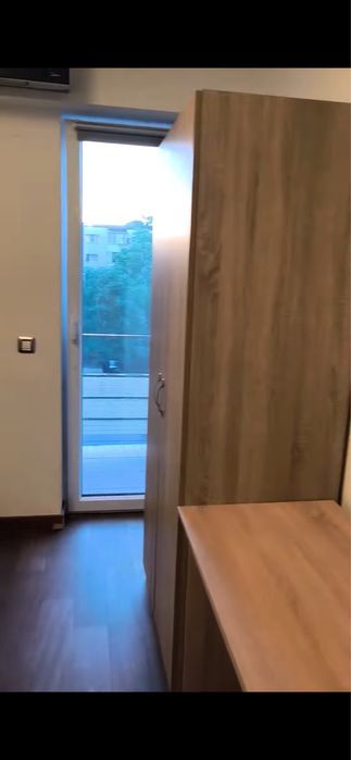 Caut Coleg apartament