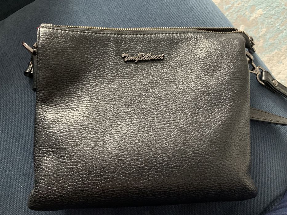 Продам сумку Tony Bellucci