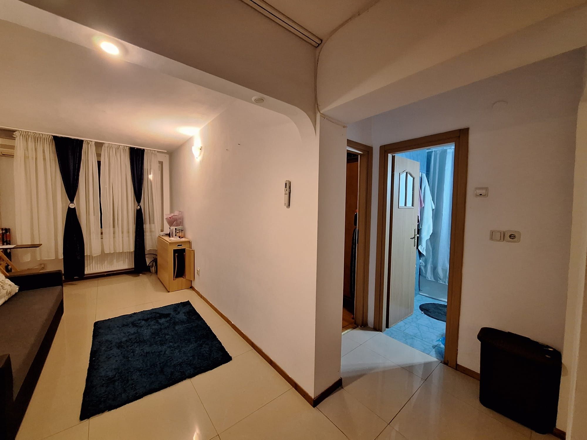 Cazare Apartament 2 camere regim hotelier Tomis Nord Cireșica .Sat