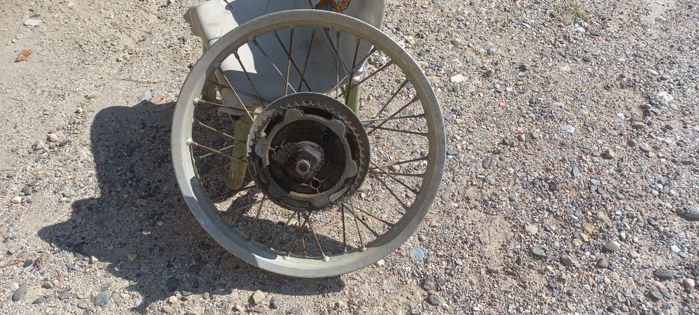 Продавам джантаза МЗ 16"