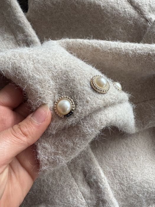 Чисто ново вълнено палто Zara- елегантно и модерно