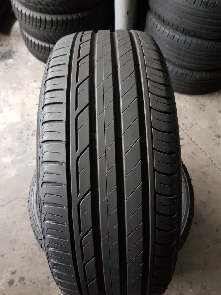 Bridgestone 215/50 R18 92W vară