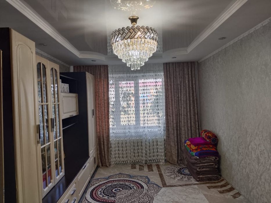 Продам двух комнатную квартиру