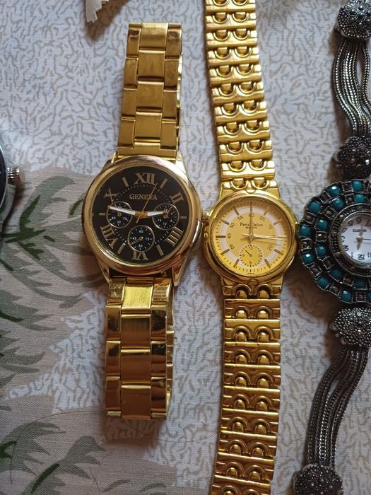 Оригинал Часы фирменные кварцевые