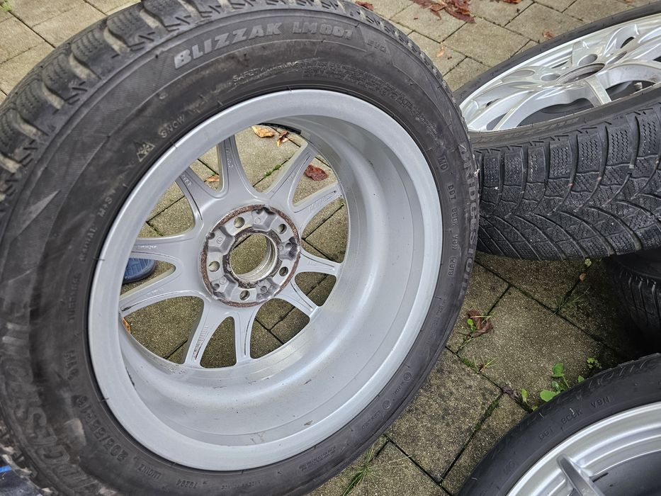 Janta Mercedes r16 cu anvelope iarna 205 55 16