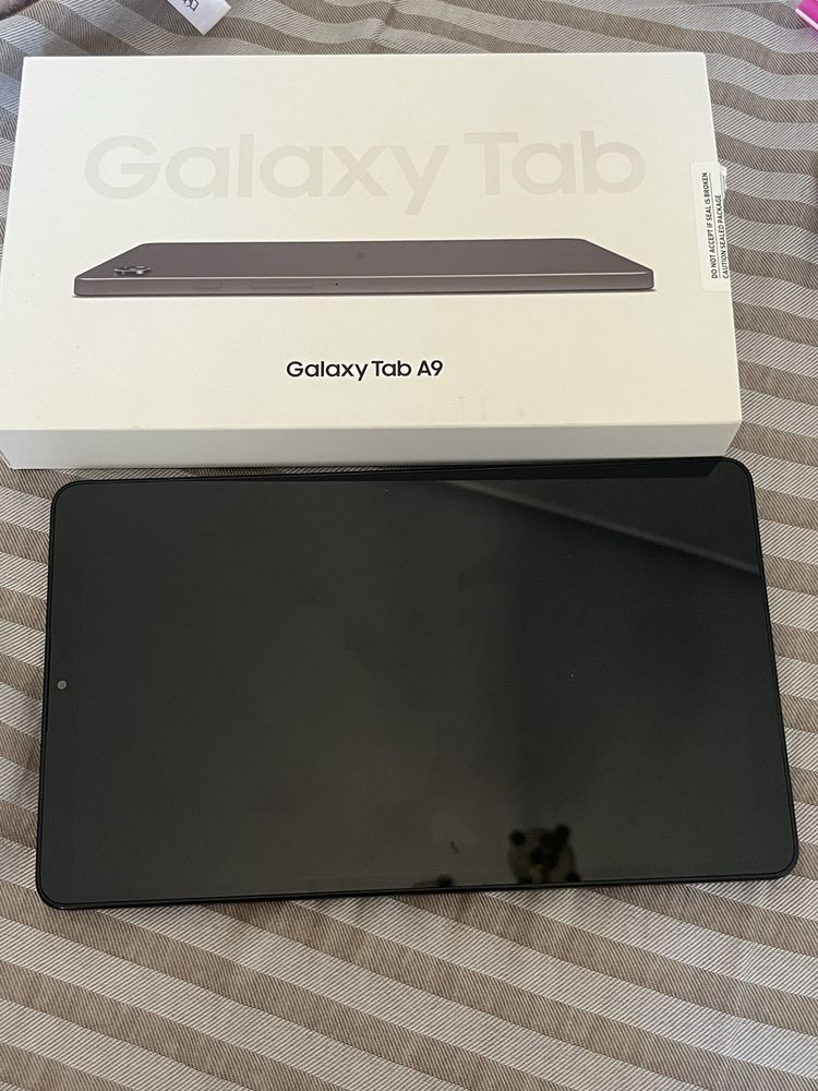 Планшет Galaxy Tab A9 новый.
