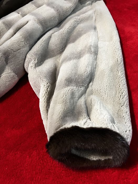 Haina de blana 100% Vizon cu vulpe