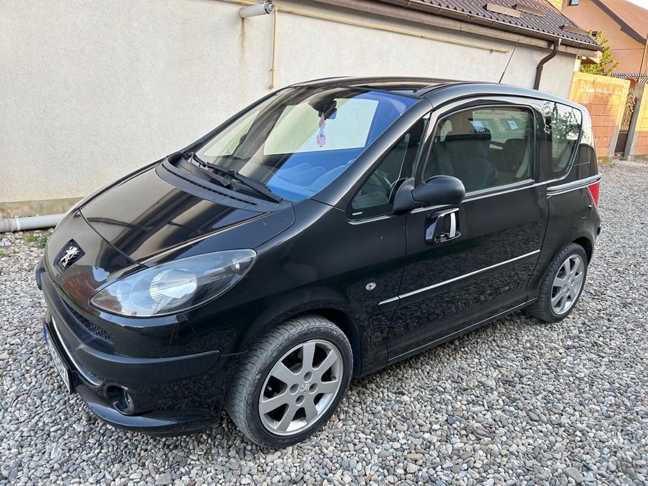 Peugeot 1007 An 2005
