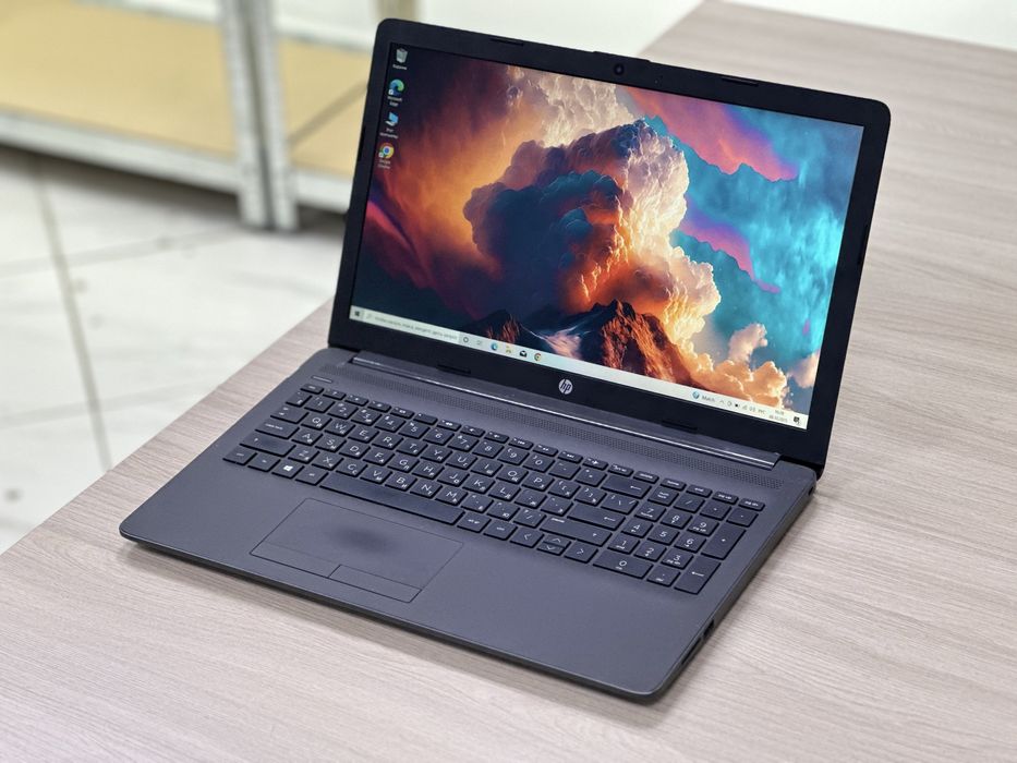 Ноутбук HP / i3-7gen / SSD + HDD / FullHD 15.6 / kaspi 0-0-12