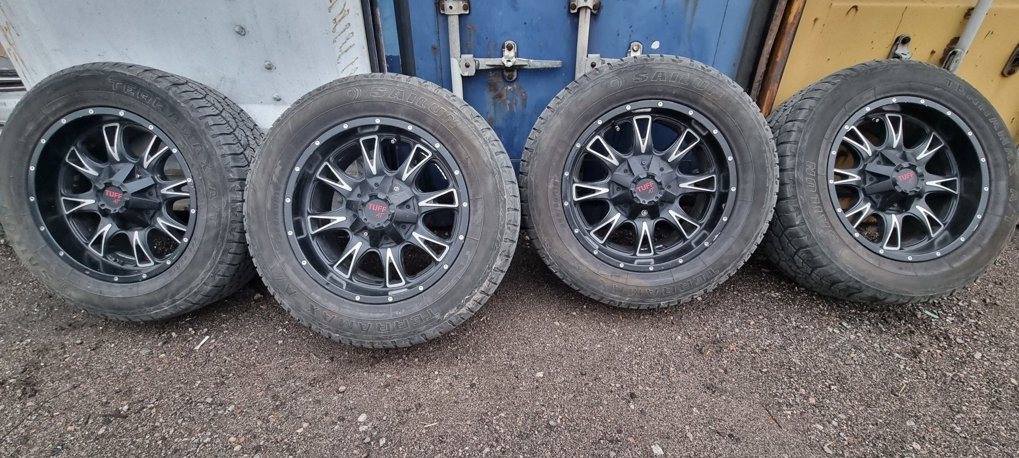 TUFF R18x8.5J, 6x139.7, ET+20, DIA 110.1, с резиной 265 60R18.