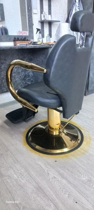 Салон кресло 250 доллар почти янги.тел килинг келишамиз.фаргонада