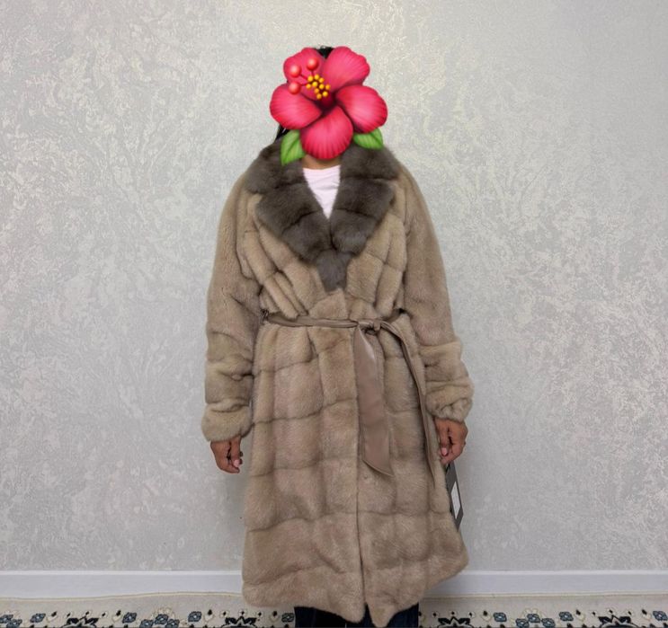 Норковая шуба с соблем новый