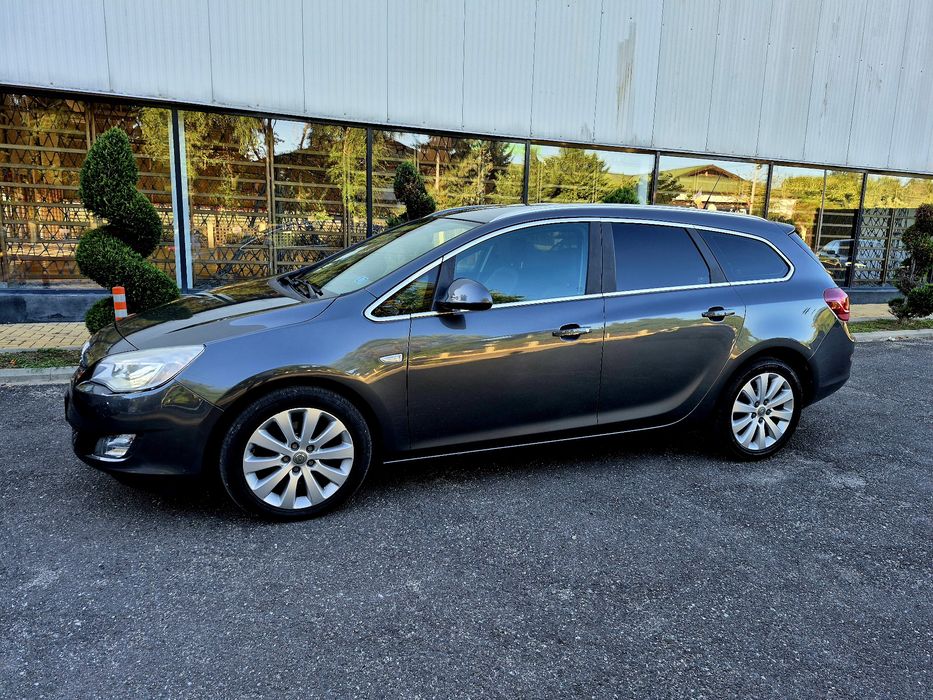 Opel Astra J Combi proprietar