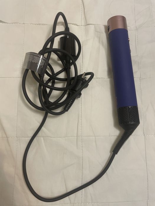 Продам Dyson оригинал