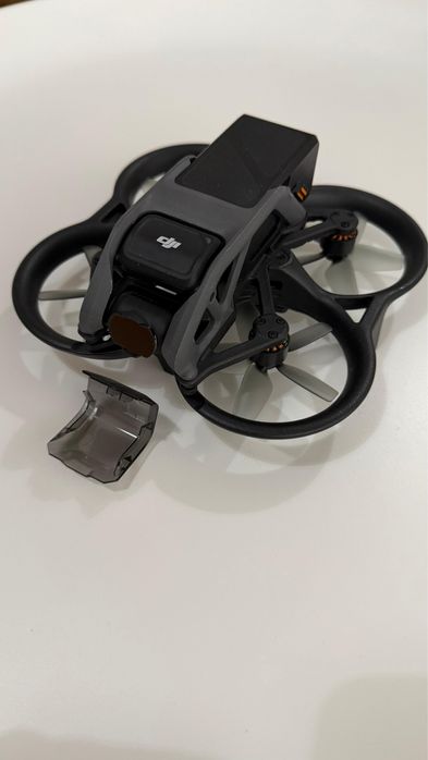 DJI Avata 1 + Goggles Integra + Motion Controller – pachet complet
