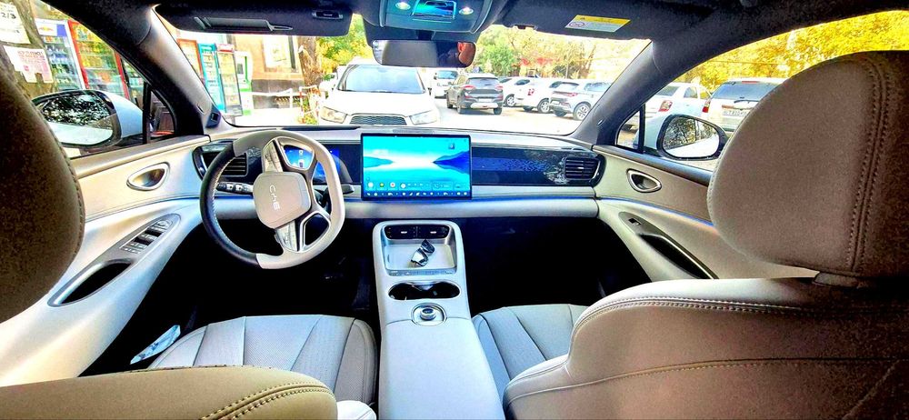 BYD SeaLion-06 605 Pilot Plus. белый салон