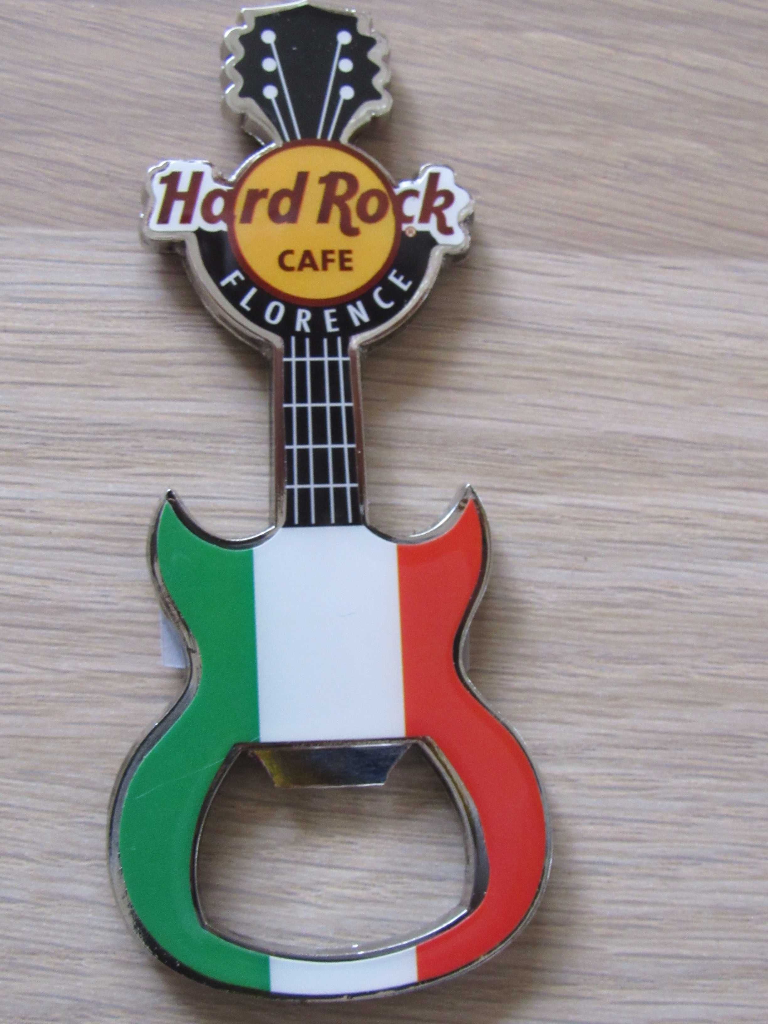 Нови оригинални значки от Hard Rock Cafe Москва,Венеция,Прага,Дания